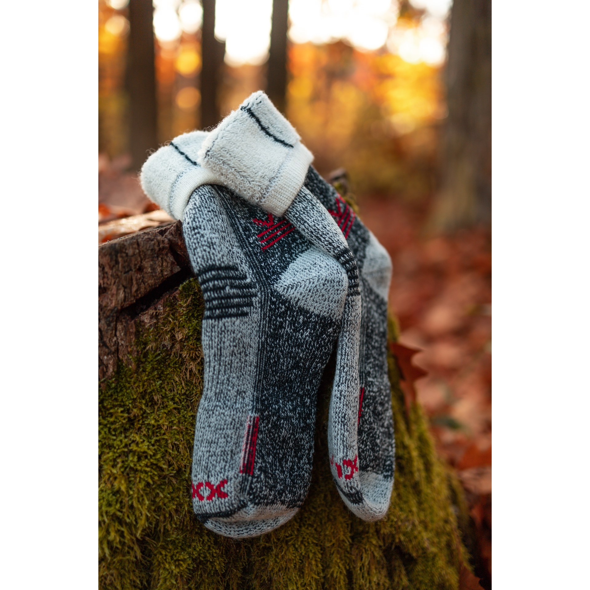 Ponožky zimné thermo ORBIT z merino vlny ŠEDÉ MELÉ S ČERVENOU VoXX 122396 L-11