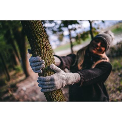 Rukavice dámske pletené VIVARO s lurexom ŠEDO-STRIEBORNÉ